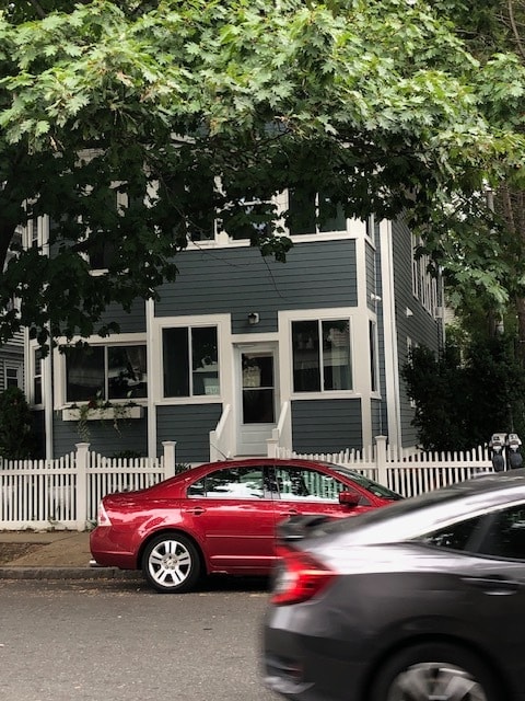 Building Photo - 390 Highland Ave