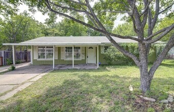 Building Photo - 8803 Brookfield Dr