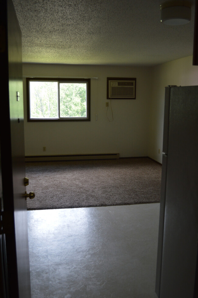 Building Photo - Birchwood South Apartments