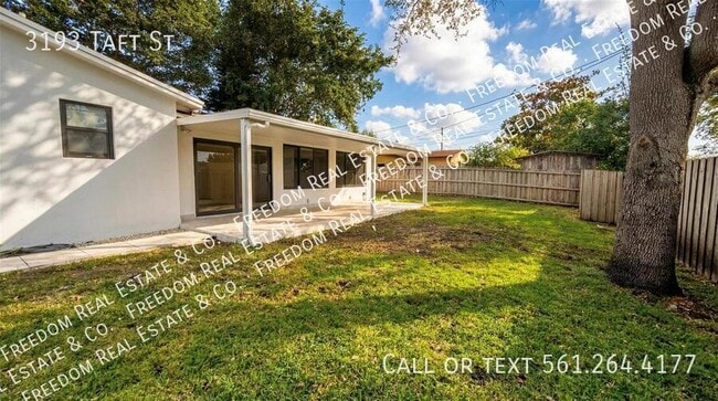 Photo - 3193 Taft St House