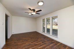 Foto del edificio - 623 Kirby Ln