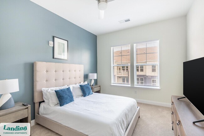 Foto del edificio - 135 Dresser Ln