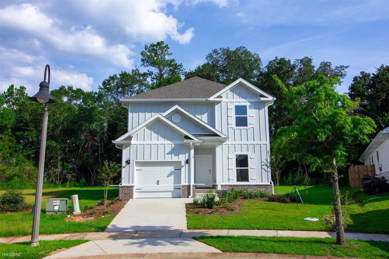 Primary Photo - 4 br, 3.5 bath House - 30 Sandywoods Court