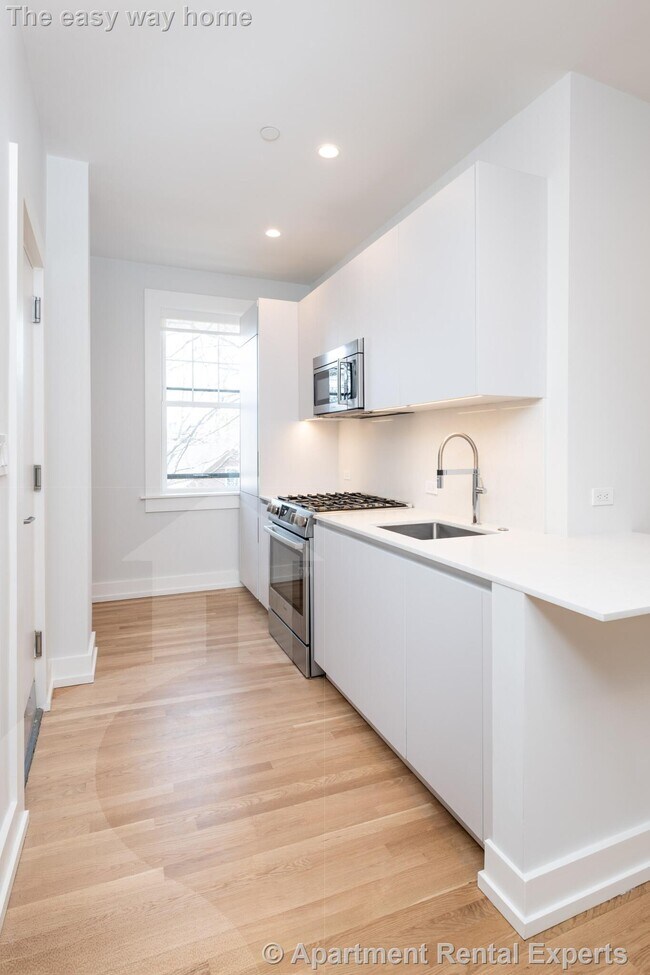 Foto del edificio - 18 A Forest St