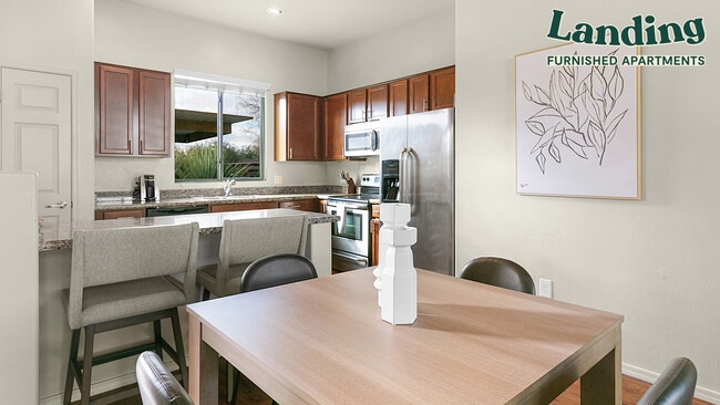Foto del edificio - 4050 W Aerie Dr