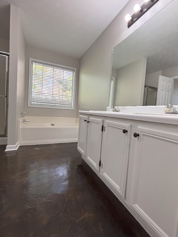 Foto del edificio - 4819 Woodlands Pkwy