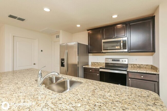 Foto del edificio - 35669 Rose Moss Ave
