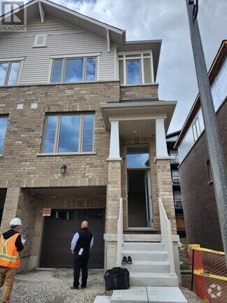 Building Photo - 389-389 Conklin Rd