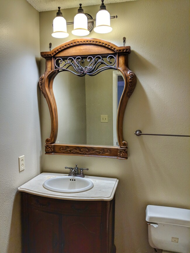 Downstairs bathroom - 4507 Sherwood Way