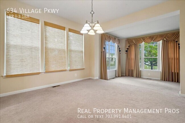 Foto del edificio - 634 Village Pkwy