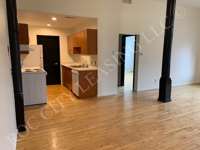 Unit #2A Kitchen - Hive@155 and Hive Andrews