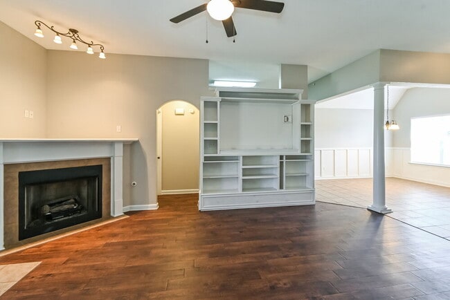 Foto del edificio - 5899 Antler Trail