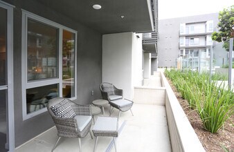 1BR, 1BA-828 SF - Talaria