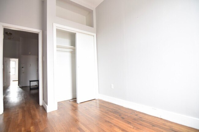 Foto del edificio - 110 W 116th St