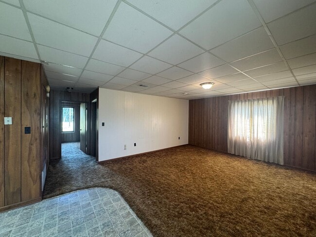 Building Photo - Apartment in the country