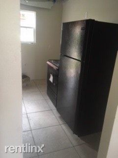 Building Photo - 2 br, 2 bath Apartment - 431 Main Street 431