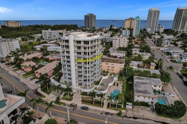 Building Photo - 612 Bayshore Dr