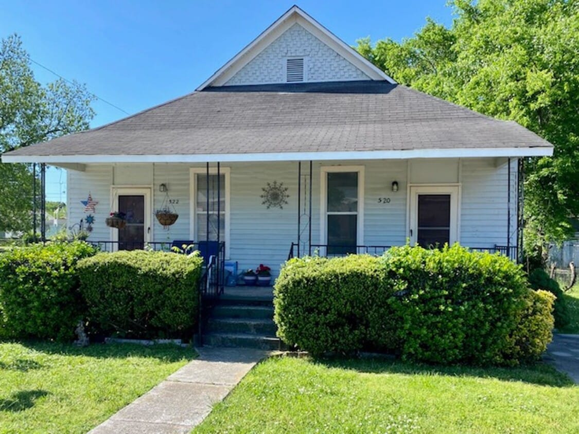 TWO BEDROOM LOCATED IN FIVE POINTS House Rental in Huntsville, AL