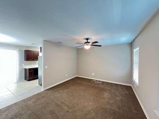 Foto del edificio - BEAUTIFUL 3 BD/2BA Home in Beautiful Ocala!!!