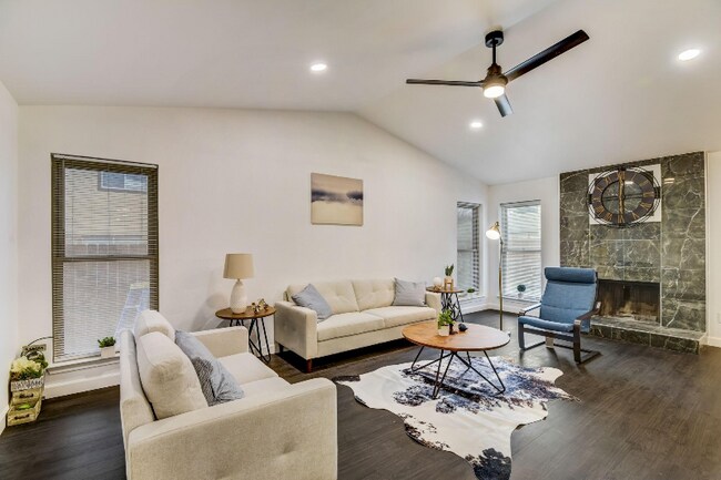 Foto del edificio - 4233 Glen Ridge Dr