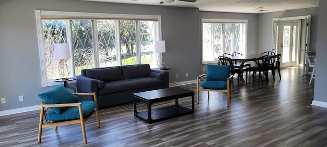 Foto del edificio - 5106 Meinders Rd