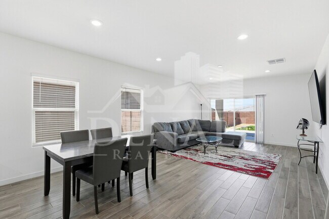 Foto del edificio - 14061 E Crotalus Wy