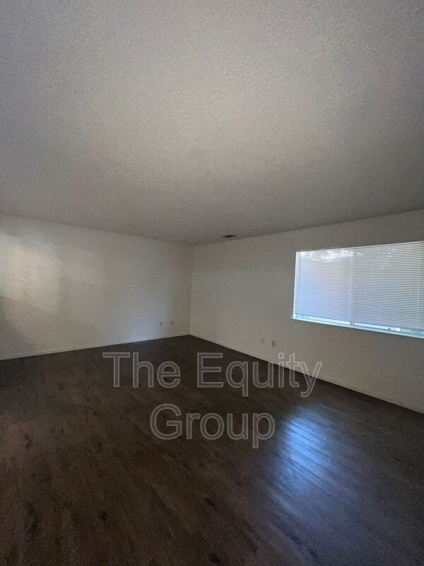 Foto del edificio - 2034 South Tracy Court