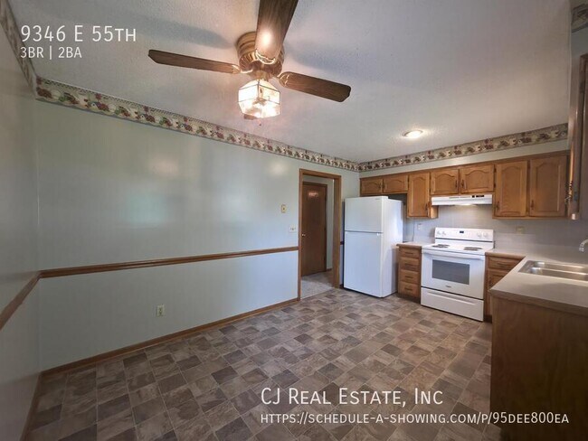 Building Photo - 9346 E 55th-