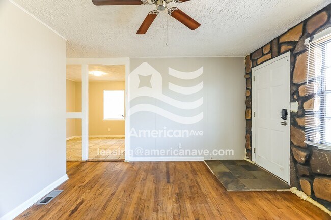 Foto del edificio - 6917 67th St S
