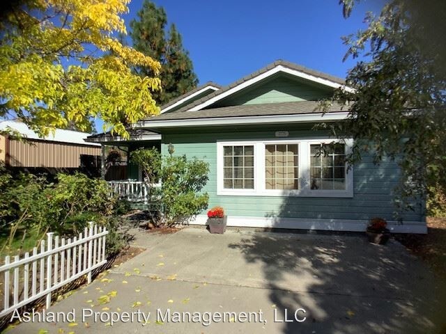 Building Photo - 3 br, 2 bath House - 2775 Diane St.