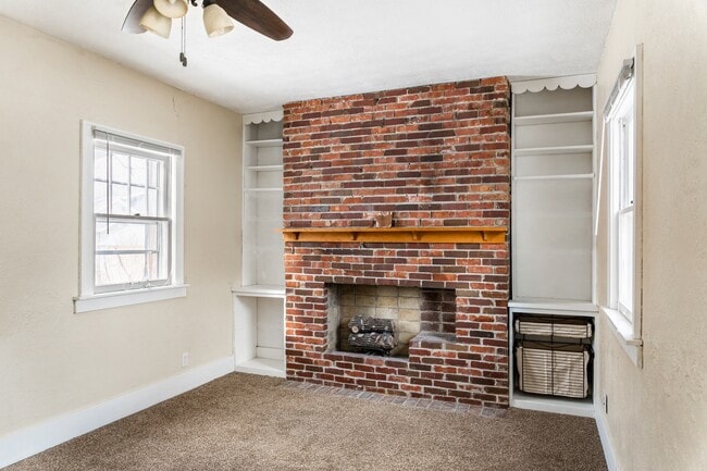 Foto del edificio - 712 W 22nd St