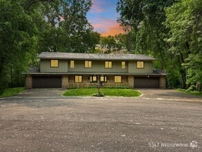 Building Photo - 5347 Wedgewood Dr