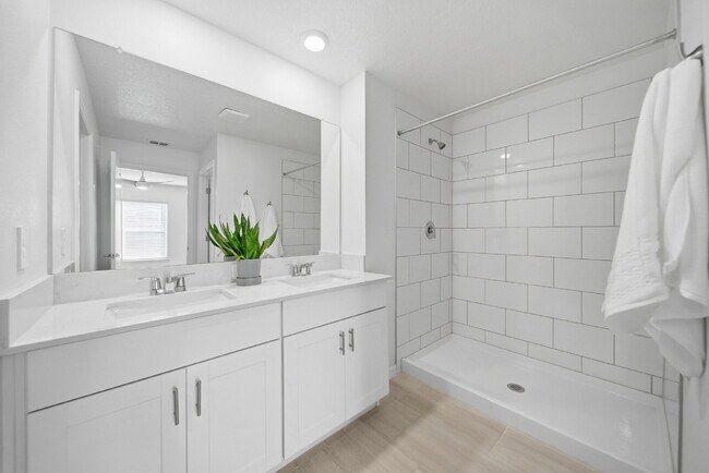 Foto del edificio - Charming 3-Bed Oasis with 2 Baths in Land O' Lakes – Your Ideal 1,448 Sq Ft Retreat!