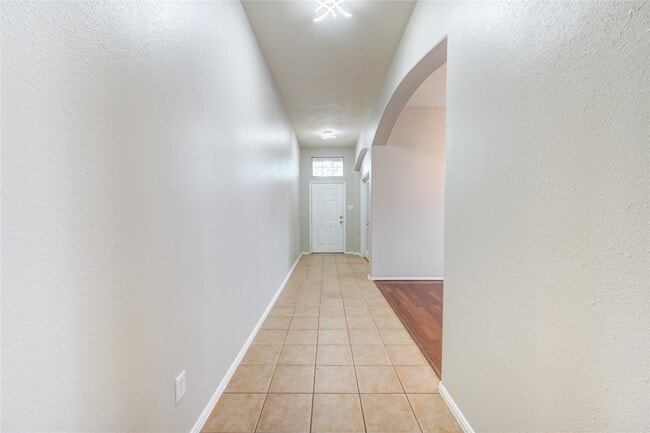 Foto del edificio - 2608 Shady Springs Ct