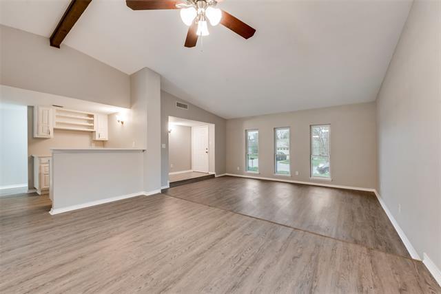 Building Photo - 2122 Foxcroft Ln