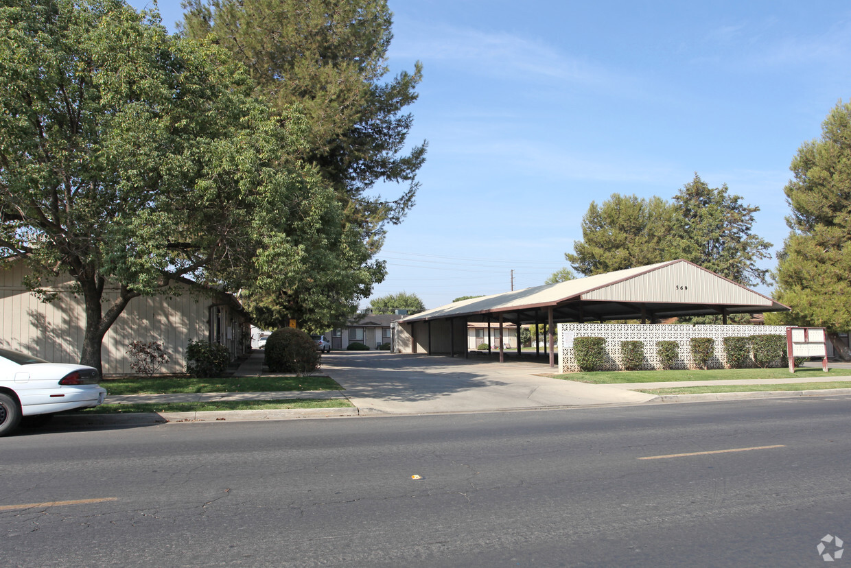 Building Photo - 569 N Elmwood Ave