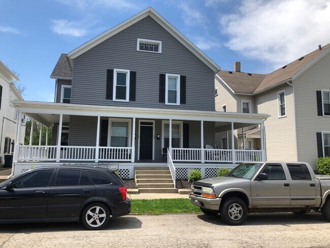 Front of Building - 734 N Wayne St