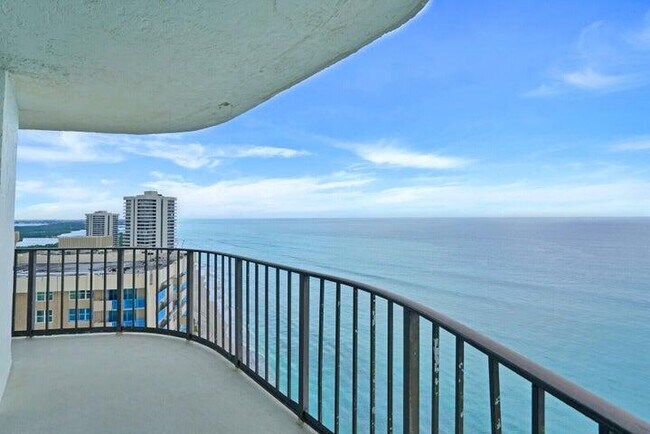 Foto del edificio - 5420 N Ocean Dr