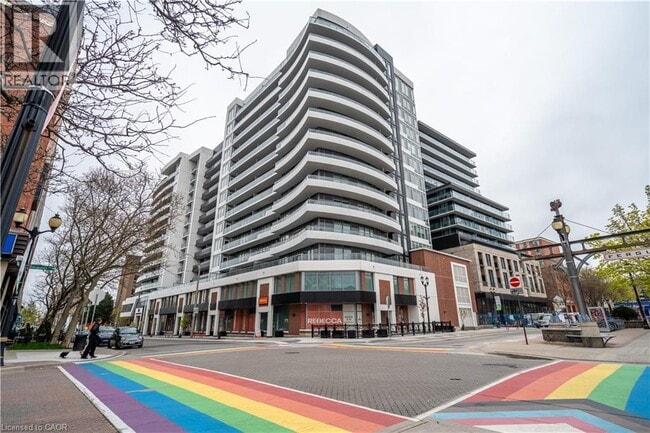 Building Photo - 212 King William St