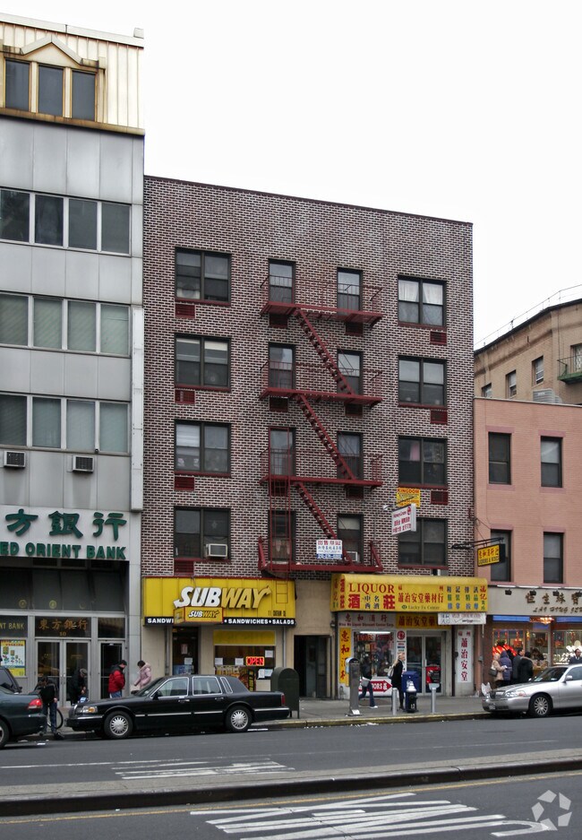 1112 Chatham Sq New York, NY 10038 Rentals New York, NY