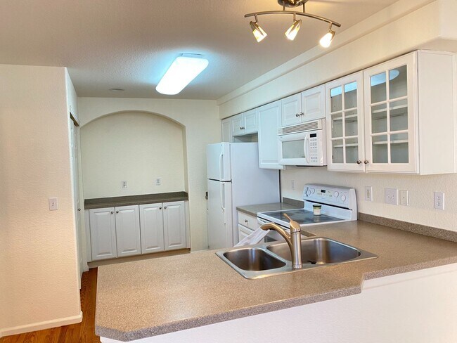 Foto del edificio - Beautiful 3 Bedroom Broomfield Home for Re...
