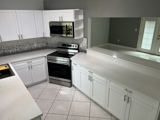 Foto del edificio - 740 23rd St SW