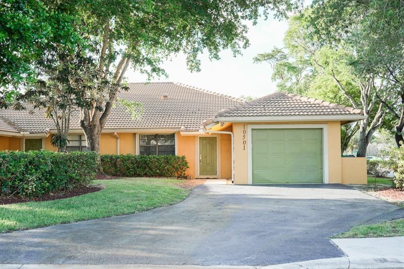 Foto principal - 10501 NW 43rd St