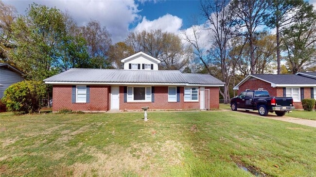 Foto del edificio - 1003 Geneva St