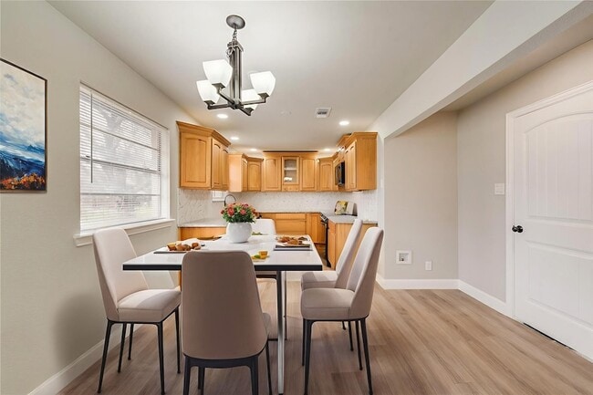 Building Photo - 4809 Jordan Park Dr