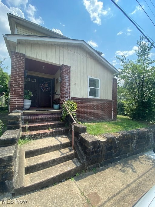 Building Photo - 3342 Overbrook Dr