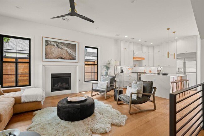 Foto del edificio - 2005 E 8th St