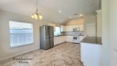 Building Photo - 5631 Beaver Pass Ln