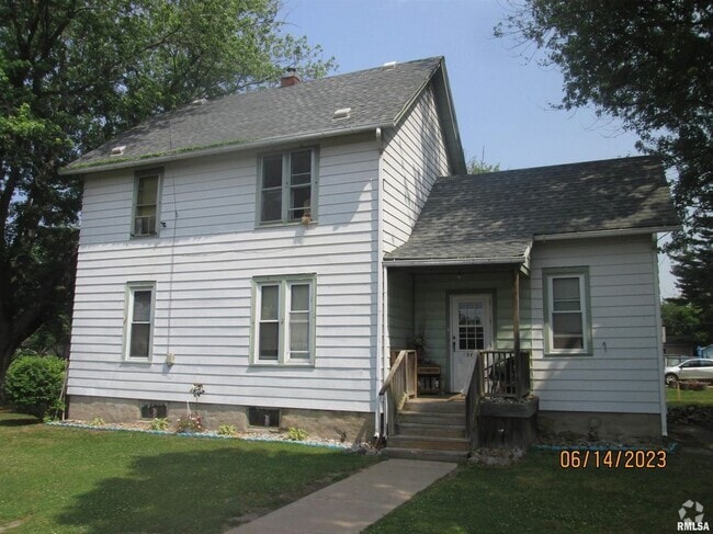 Building Photo - 1706 Pike Rd