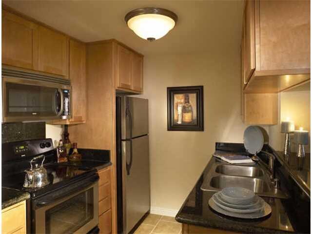 Building Photo - 5540 Lindo Paseo
